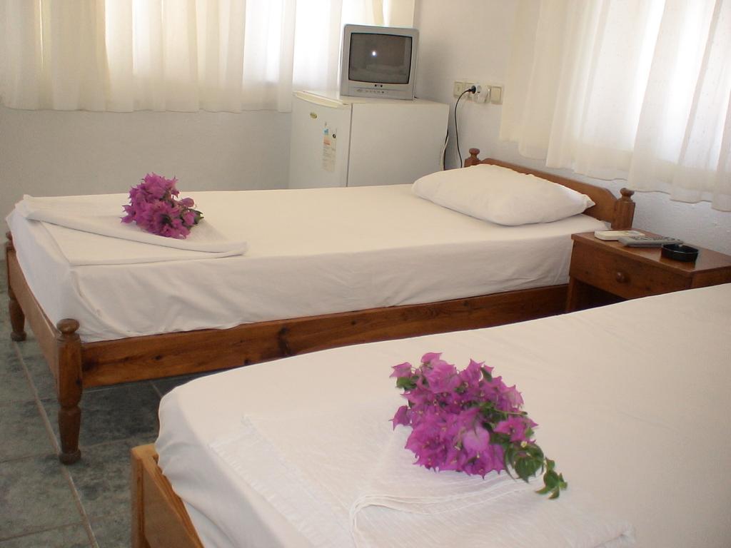 Onur Pension Bed and Breakfast Fethiye Rum bild