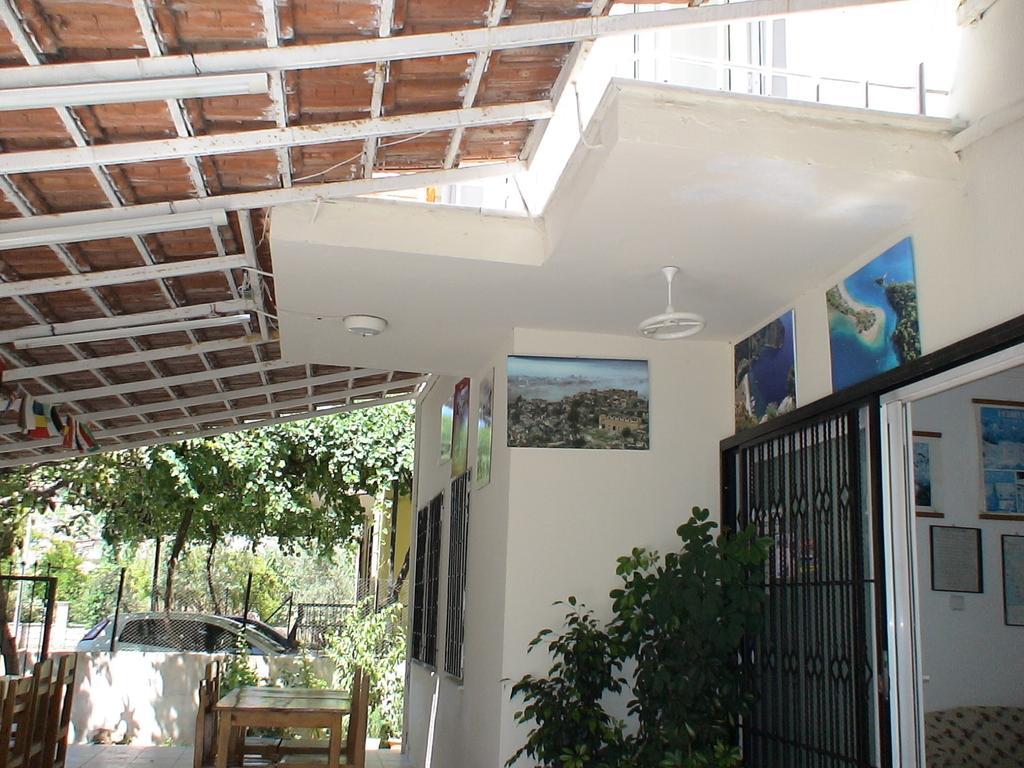 Onur Pension Bed and Breakfast Fethiye Exteriör bild