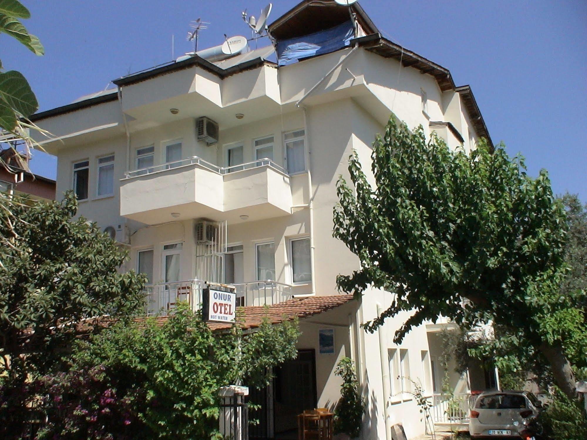 Onur Pension Bed and Breakfast Fethiye Exteriör bild